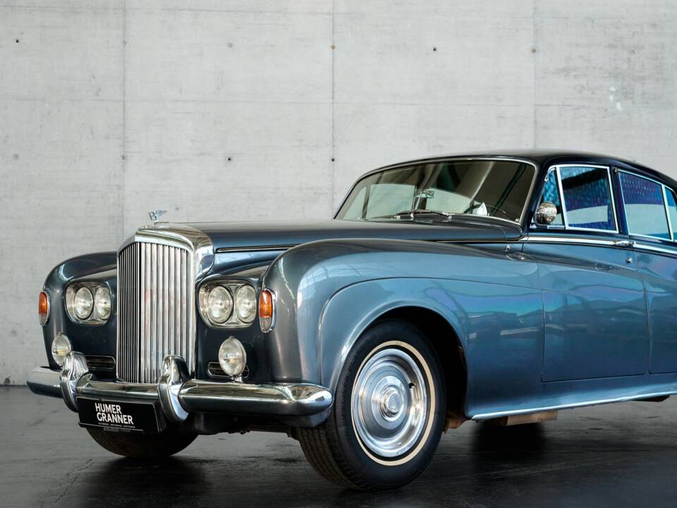 Image 3/50 of Bentley S 3 (1964)