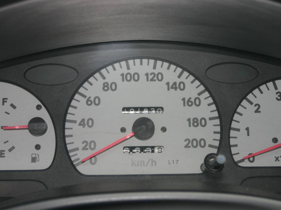 Image 42/51 of Toyota Paseo (1996)