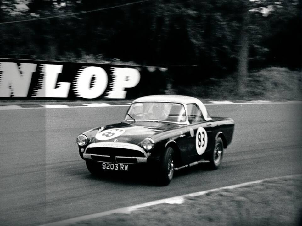 Image 35/50 of Sunbeam Alpine &quot;Le Mans&quot; (1962)