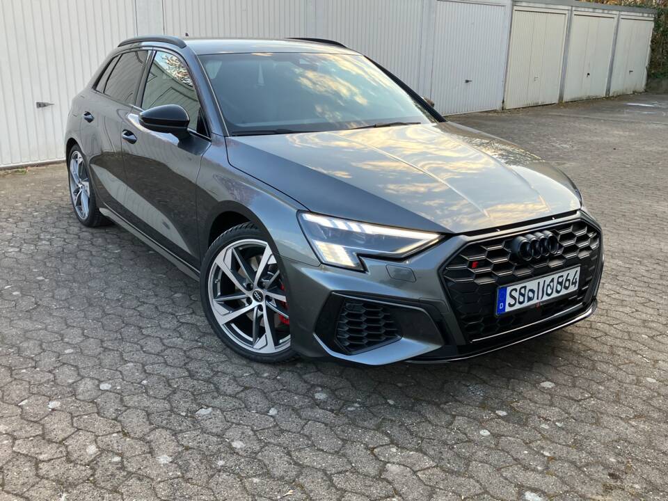 Image 1/6 of Audi S3 Sportback (2023)