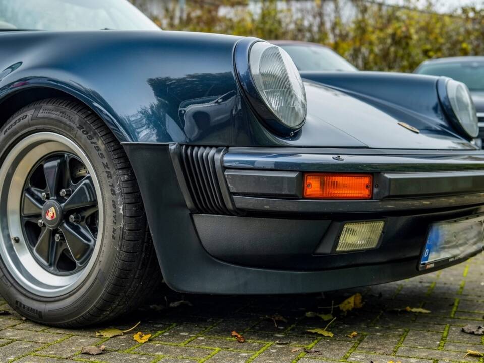 Image 4/16 of Porsche 911 Turbo 3.3 (1988)
