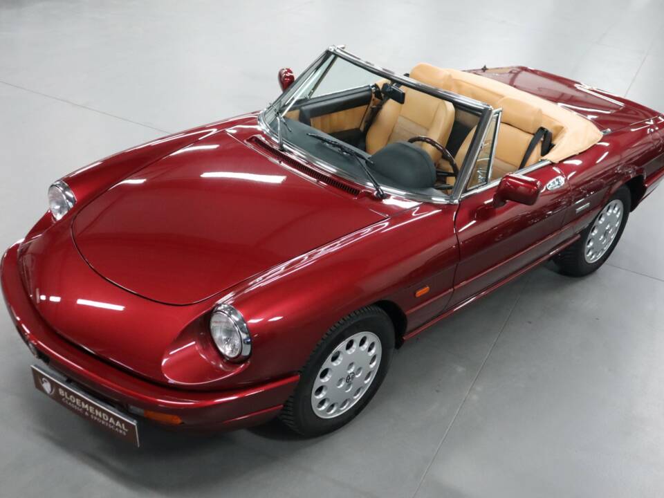 Bild 5/64 von Alfa Romeo 1.6 Spider (1990)