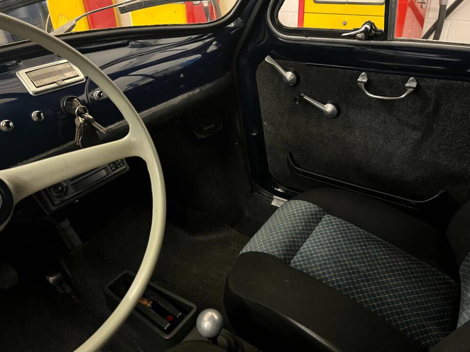 Image 9/17 de FIAT 500 Nuova (1966)