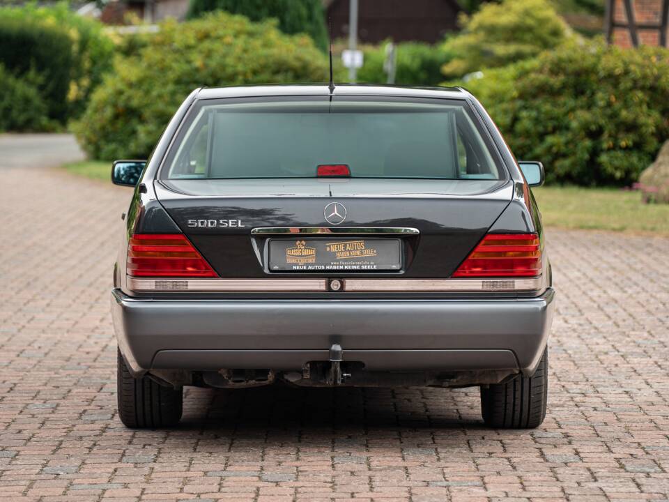 Image 17/54 of Mercedes-Benz 500 SEL (1992)