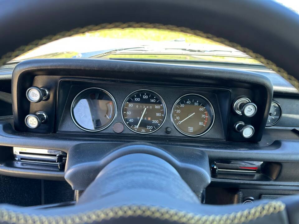 Bild 22/25 von BMW 2000 tii (1972)