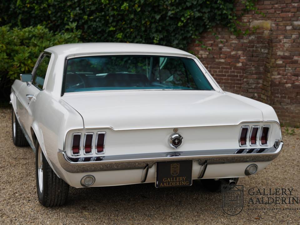 Image 36/50 of Ford Mustang 200 (1967)