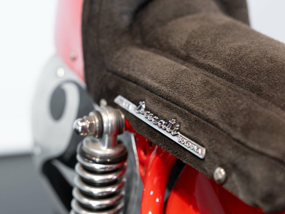 Immagine 24/30 di Ducati DUMMY (1957)