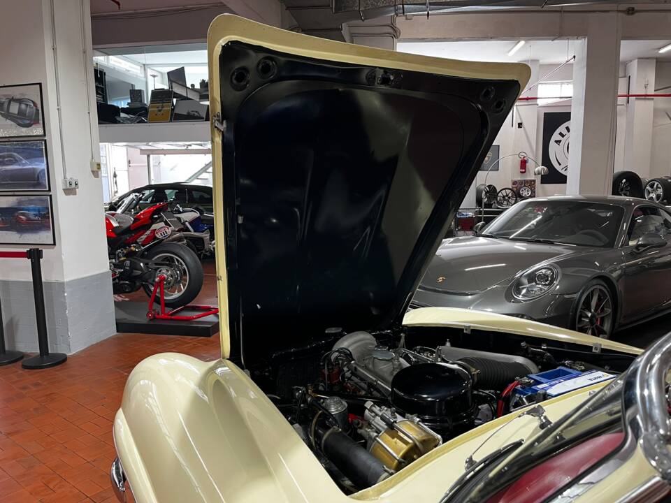 Image 53/58 of Mercedes-Benz 190 SL (1955)