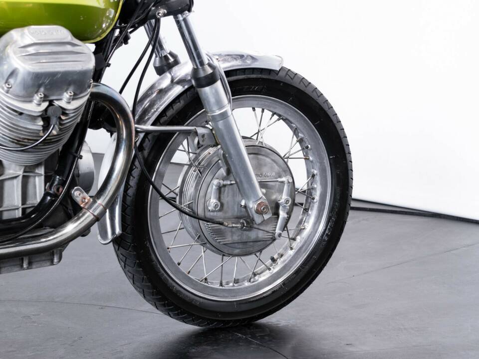 Image 33/40 of Moto Guzzi DUMMY (1973)