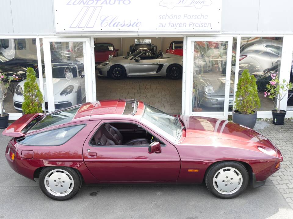 Bild 7/20 von Porsche 928 S (1982)