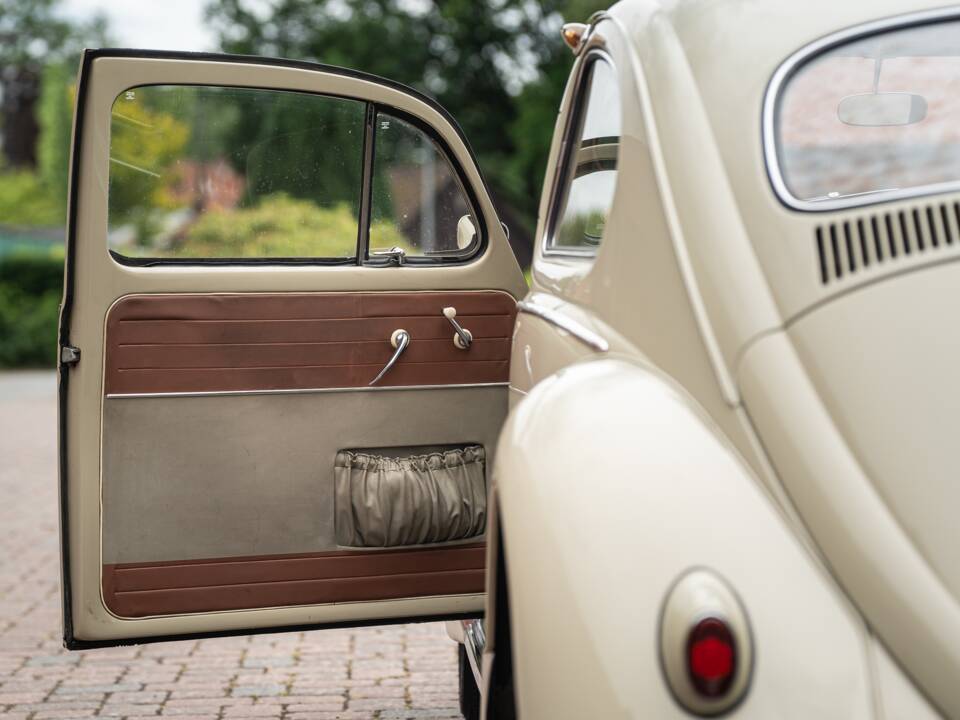 Bild 22/71 von Volkswagen Käfer 1200 Standard "Dickholmer" (1959)