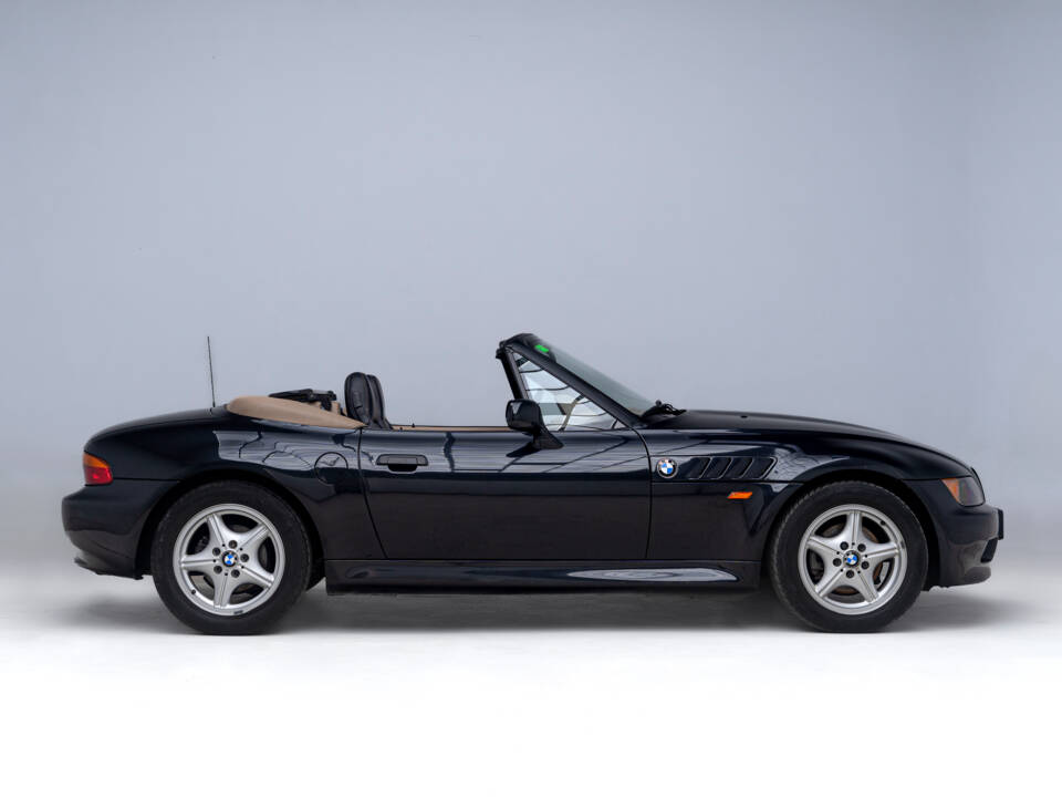 Image 7/39 of BMW Z3 1.9 (1996)