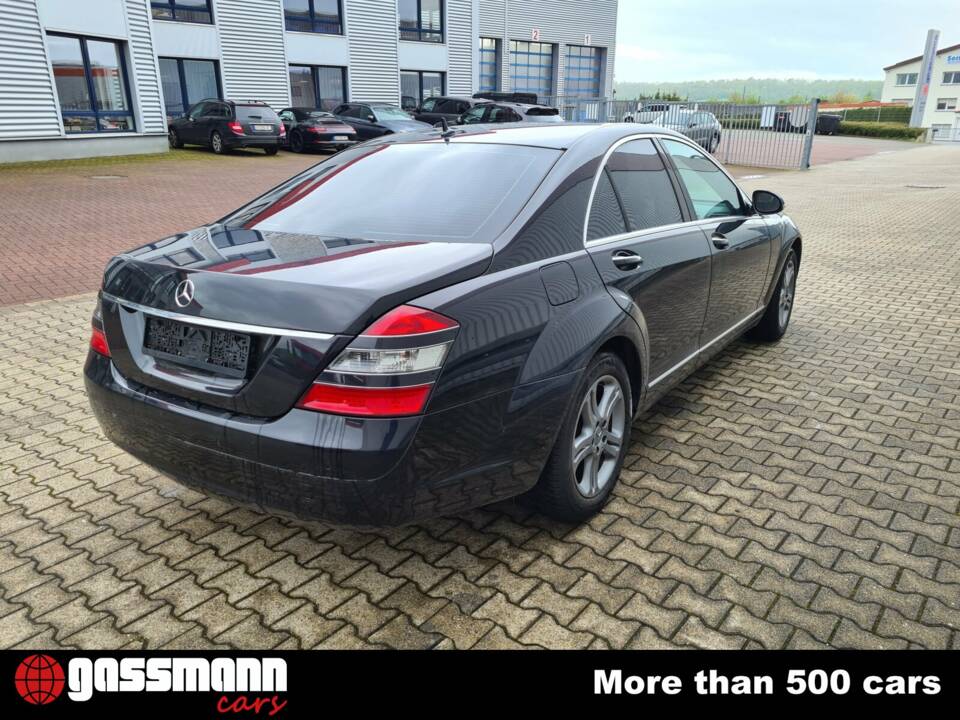 Imagen 5/7 de Mercedes-Benz S 350 (2006)