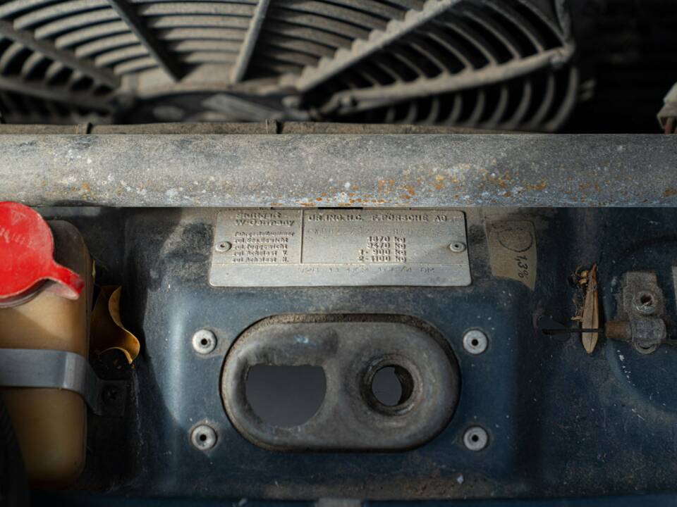 Image 34/34 of Porsche 928 (1981)