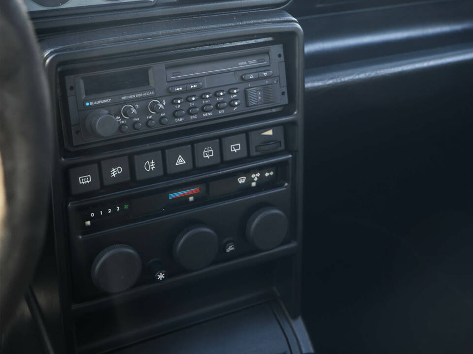 Afbeelding 49/58 van Lancia Delta HF Integrale Evoluzione I (1991)