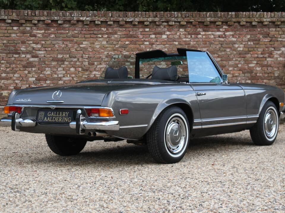 Bild 2/50 von Mercedes-Benz 280 SL (1971)