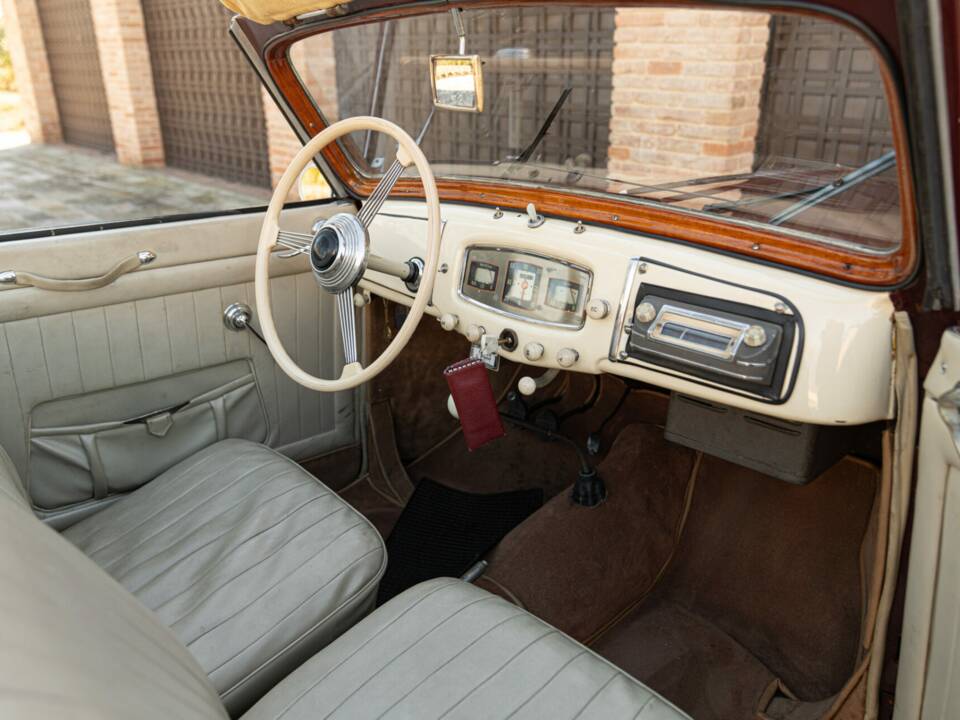 Bild 44/50 von FIAT 1100 (1947)