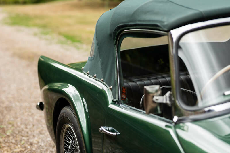 Bild 16/50 von Daimler SP 250 (1960)