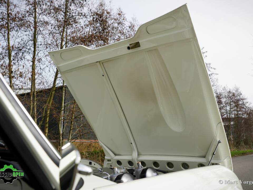 Afbeelding 18/66 van Triumph TR 4 (1963)