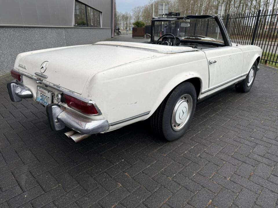 Bild 12/50 von Mercedes-Benz 230 SL (1966)