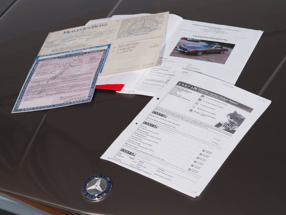 Image 26/50 of Mercedes-Benz 560 SL (1988)