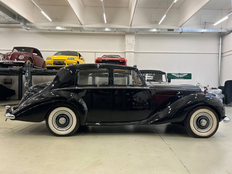 Image 4/32 de Bentley R-Type (1952)