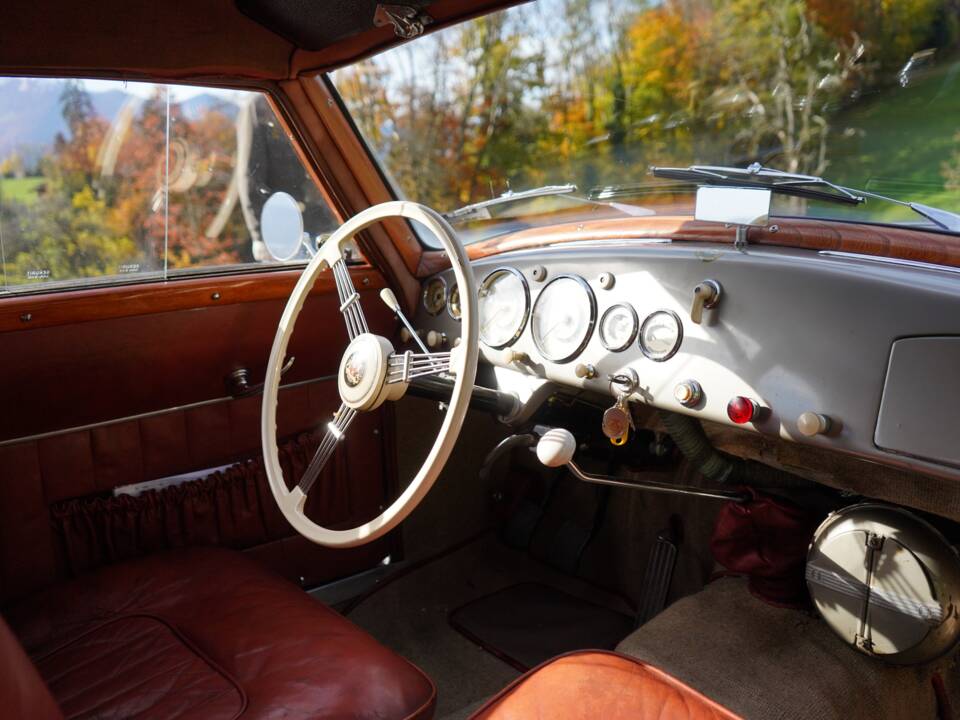 Image 9/27 of Borgward Isabella Hansa 1500 (1954)