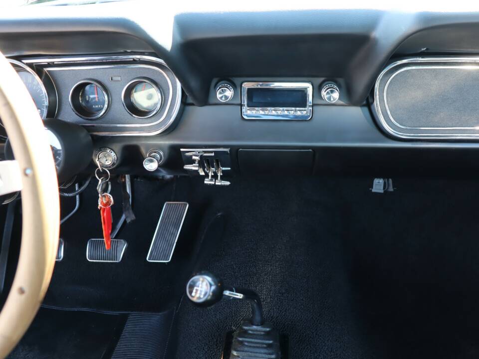 Image 29/50 de Ford Mustang 289 (1966)