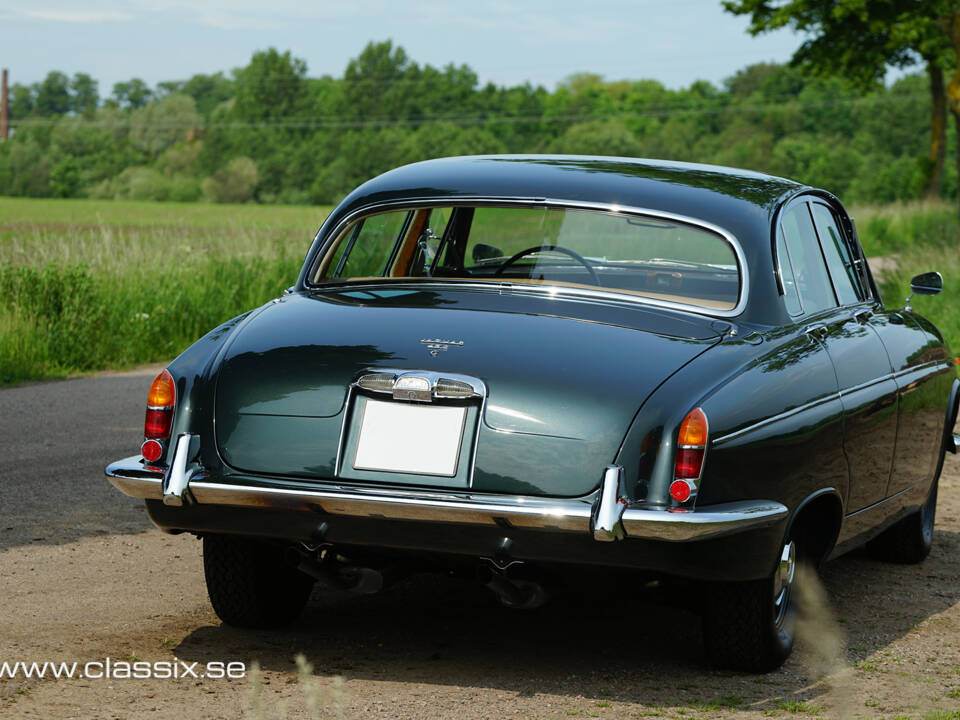Immagine 17/30 di Jaguar 420 G (1970)