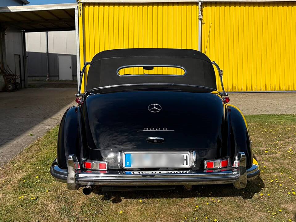 Bild 10/29 von Mercedes-Benz 300 S Roadster (1953)