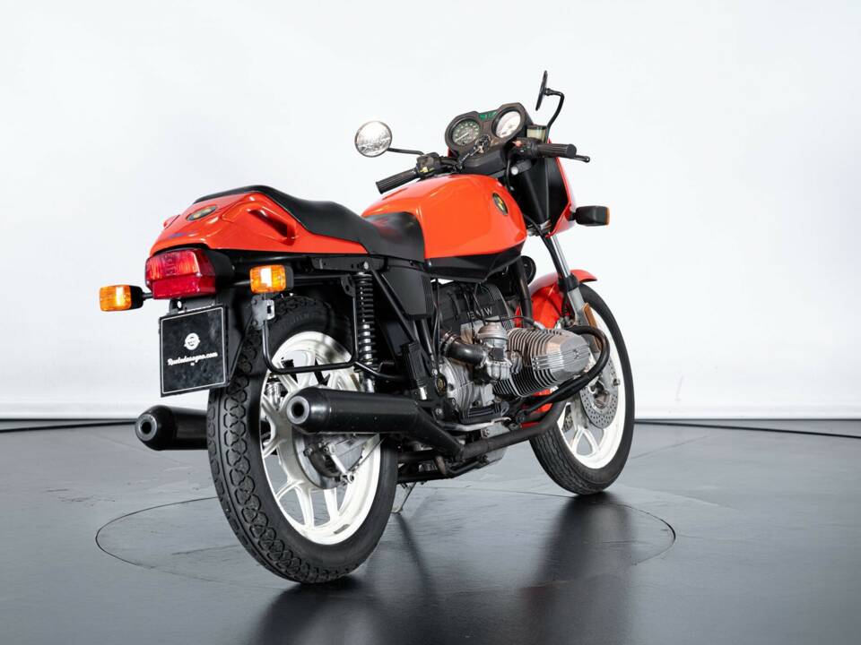 Image 7/37 of BMW R 65 (1983)