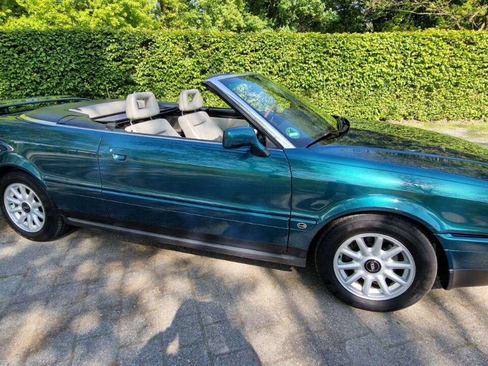 Image 8/21 de Audi Cabriolet 2.3 E (1992)
