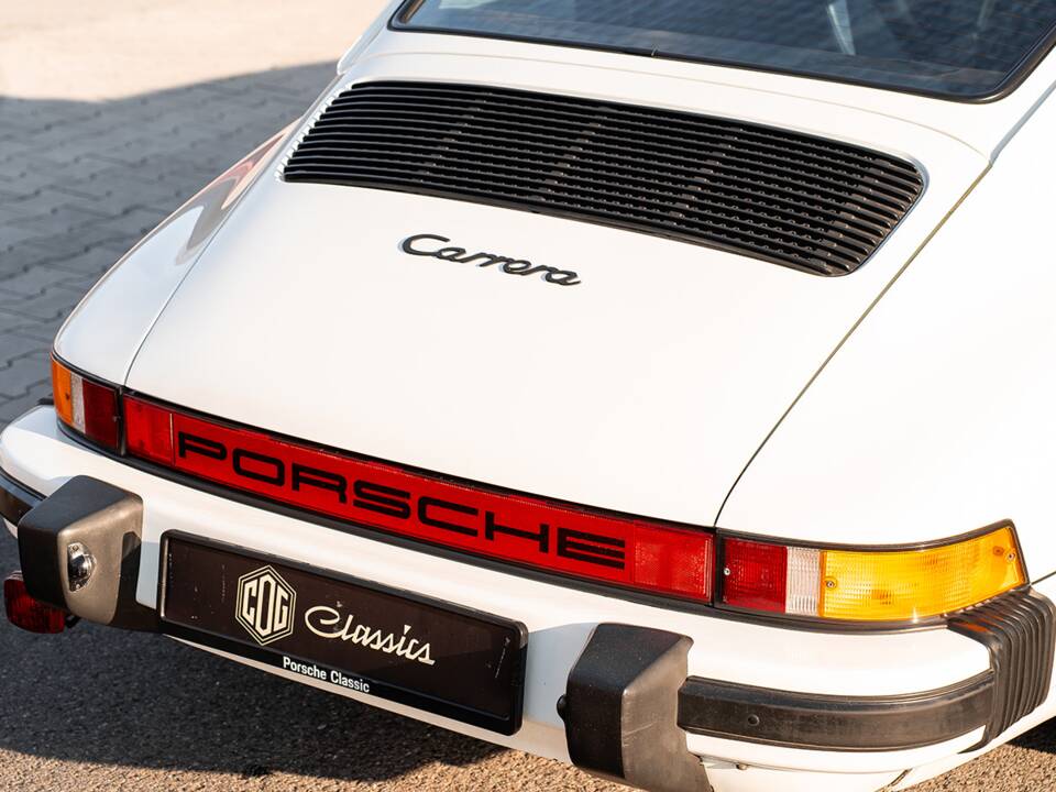 Bild 9/36 von Porsche 911 Carrera 3.2 (1984)