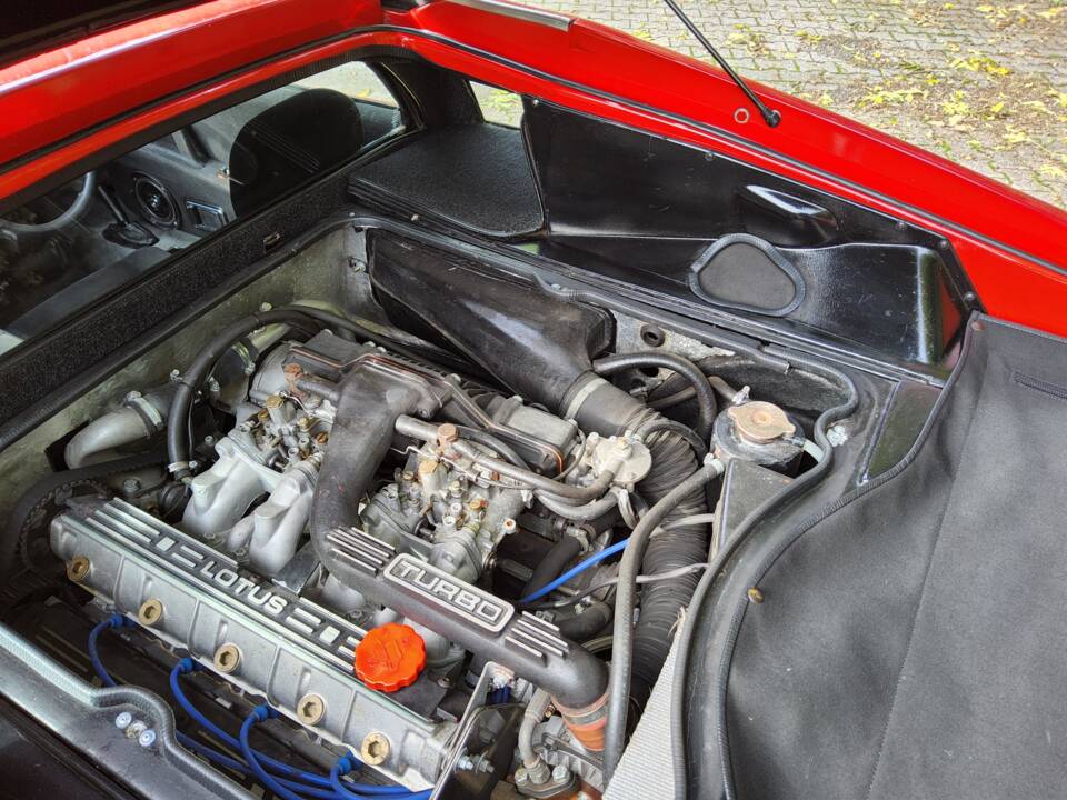 Bild 76/119 von Lotus Esprit Turbo (1981)