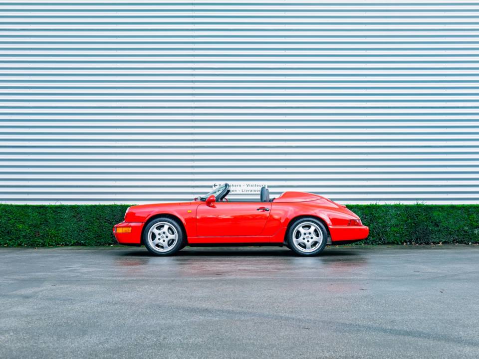 Immagine 6/29 di Porsche 911 Speedster (1993)
