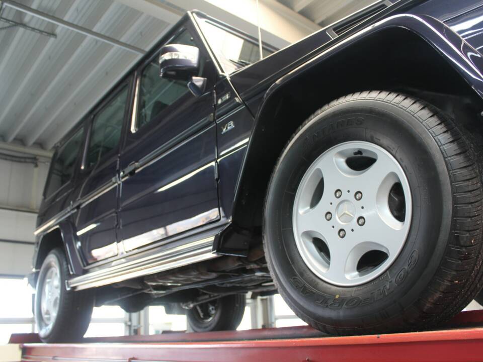 Bild 9/50 von Mercedes-Benz 500 GE (1993)