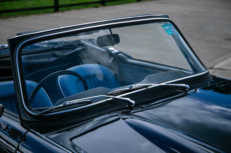 Image 15/31 of Triumph TR 5 PI (1968)