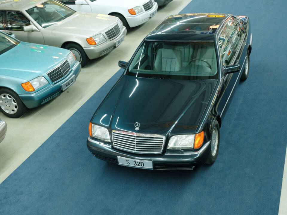 Bild 4/50 von Mercedes-Benz S 320 (1996)