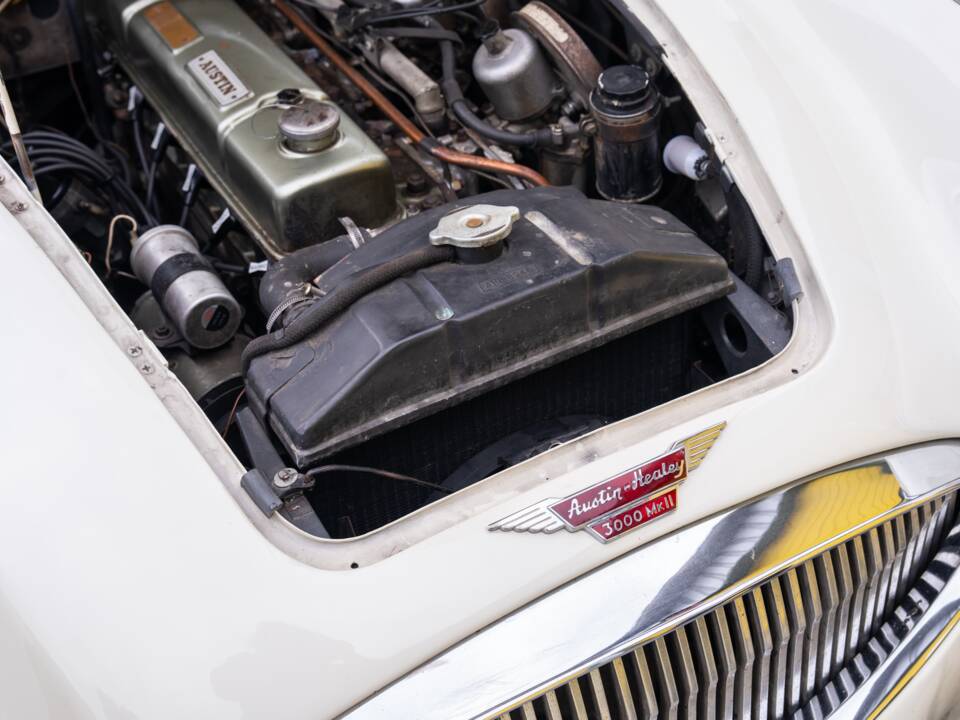 Image 36/72 de Austin-Healey 3000 Mk II (BJ7) (1962)