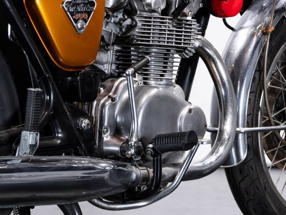 Imagen 32/50 de Honda CB 450 (1972)