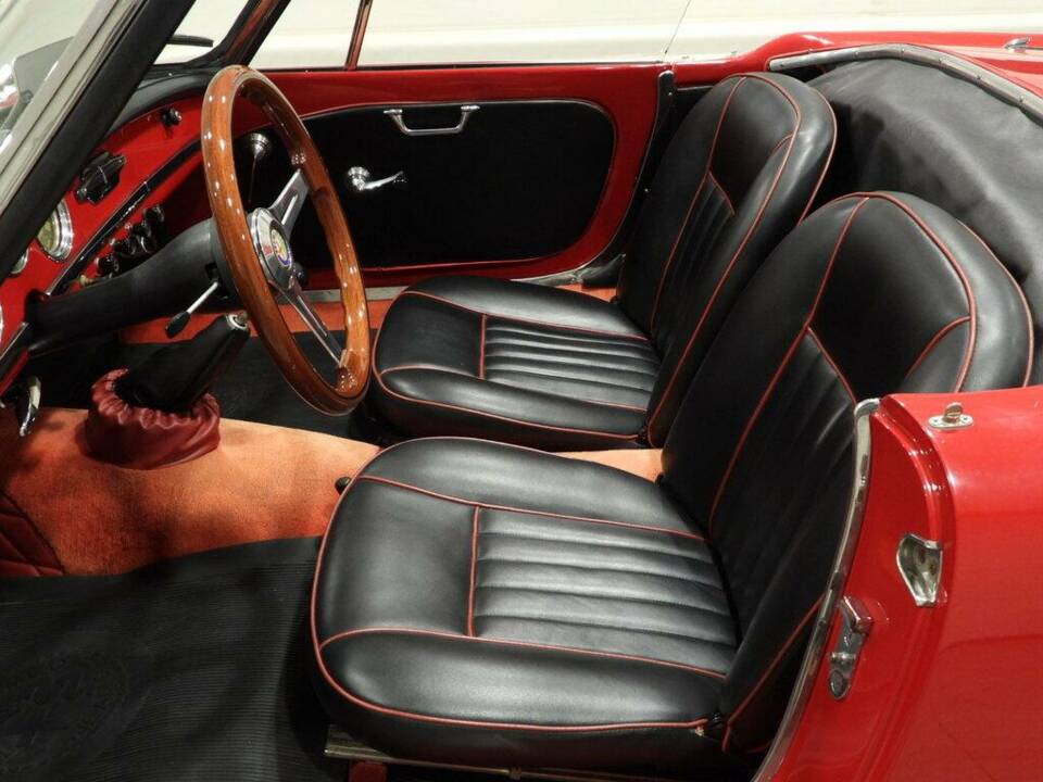 Afbeelding 5/15 van Alfa Romeo Giulietta Spider Veloce (1961)