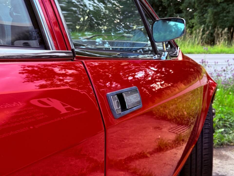 Image 10/21 of Alfa Romeo Alfetta GTV 2.0 L (1978)
