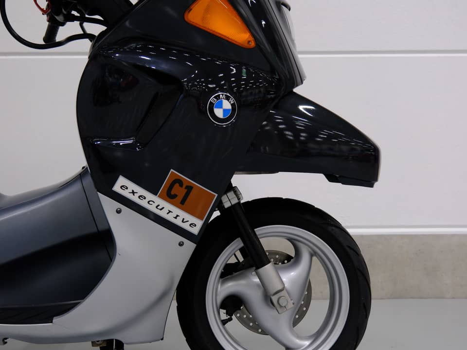 Image 4/51 of BMW C1 125 (2001)
