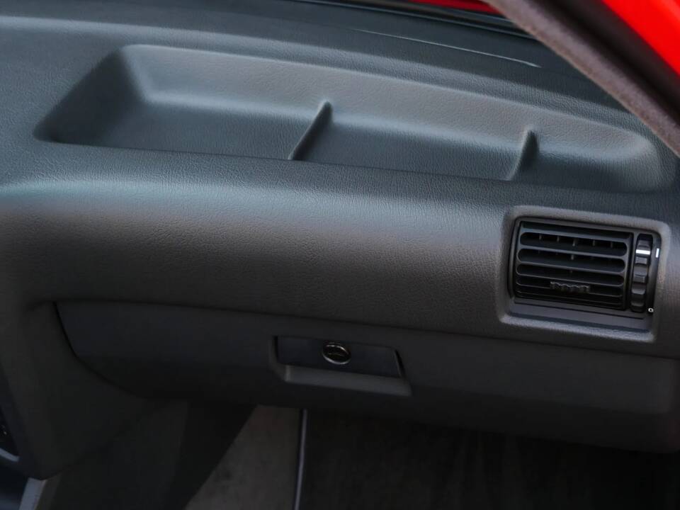 Bild 3/25 von BMW M3 (1990)