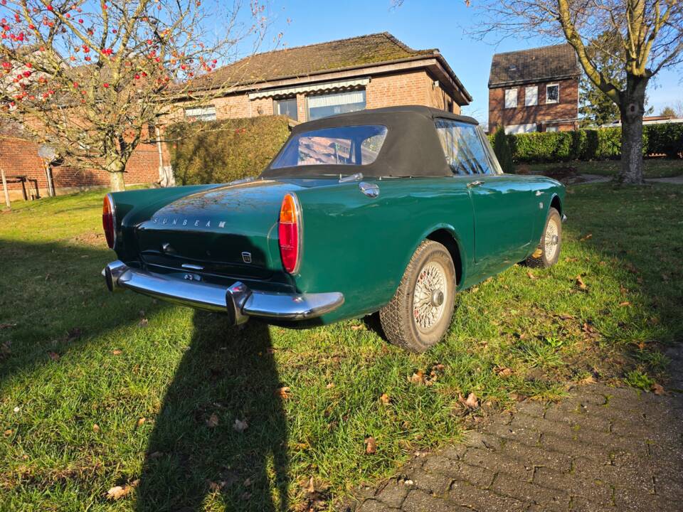 Image 14/42 of Sunbeam Alpine Mk IV (1964)