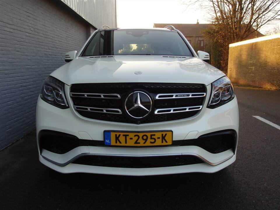 Image 7/98 of Mercedes-Benz GLS 63 AMG 4MATIC (2016)