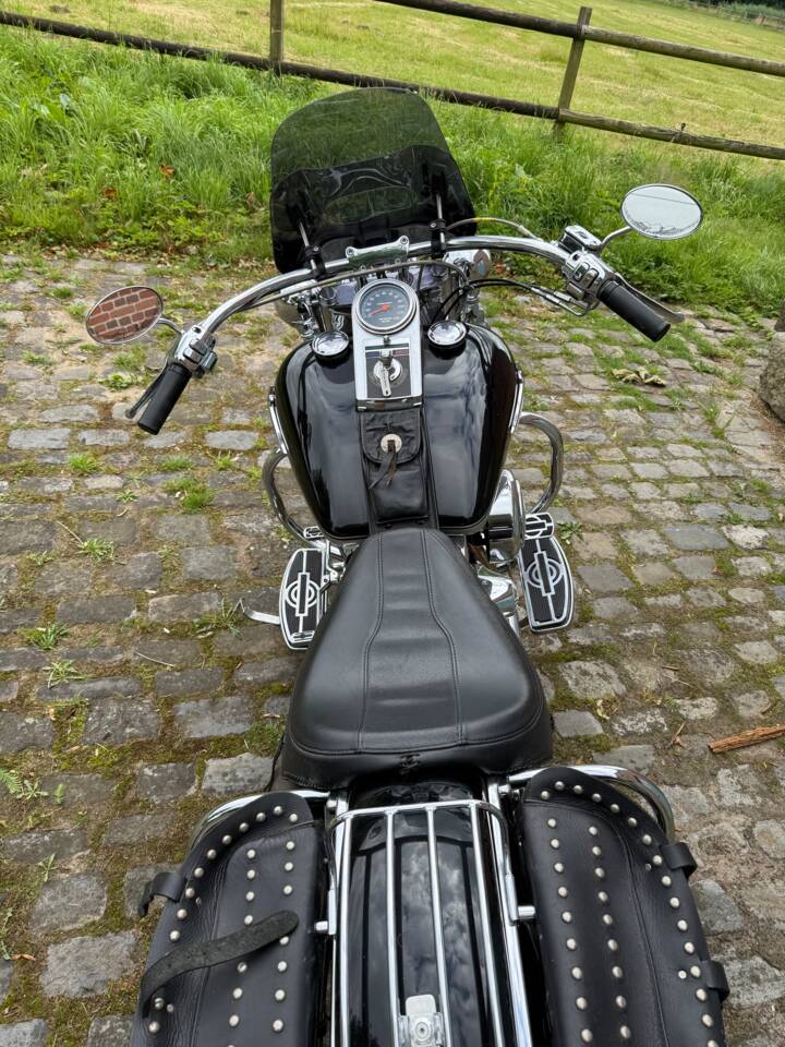 Immagine 4/16 di Harley-Davidson DUMMY (2002)
