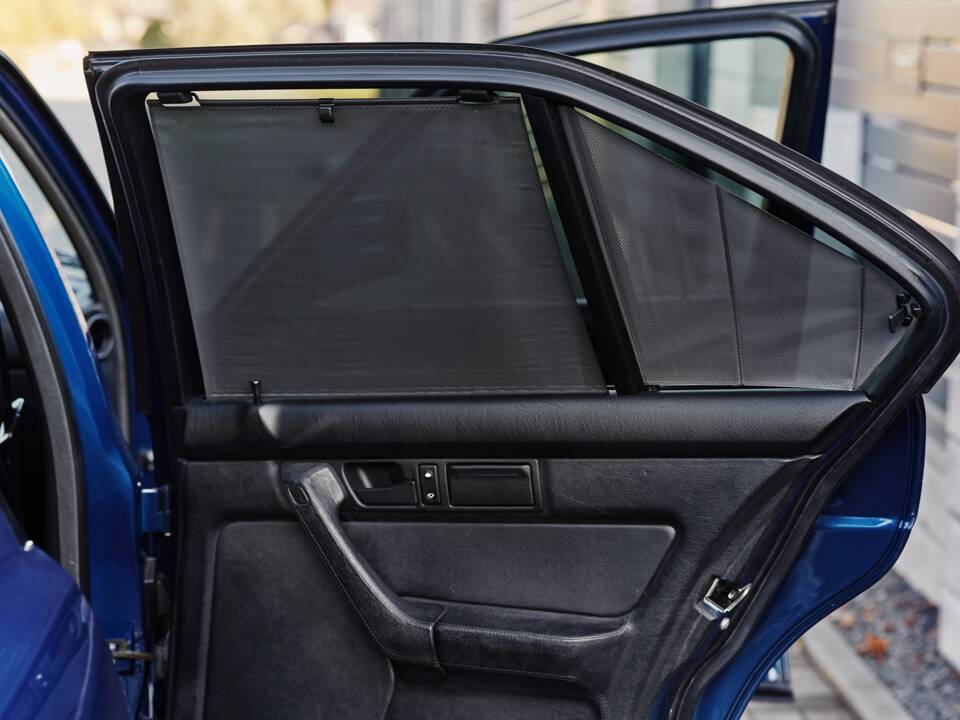 Bild 10/18 von BMW M5 (1992)