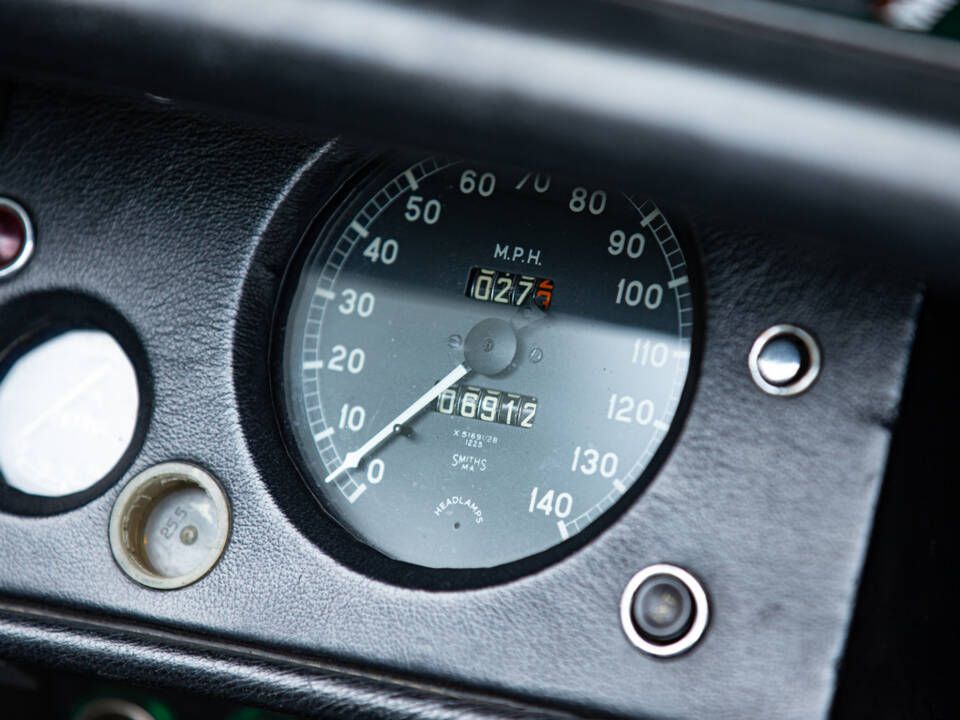 Afbeelding 11/36 van Jaguar XK 120 OTS (1951)