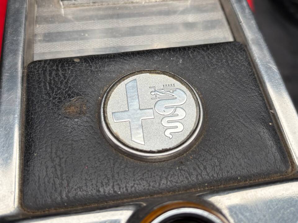 Imagen 17/32 de Alfa Romeo 1750 Spider (1970)